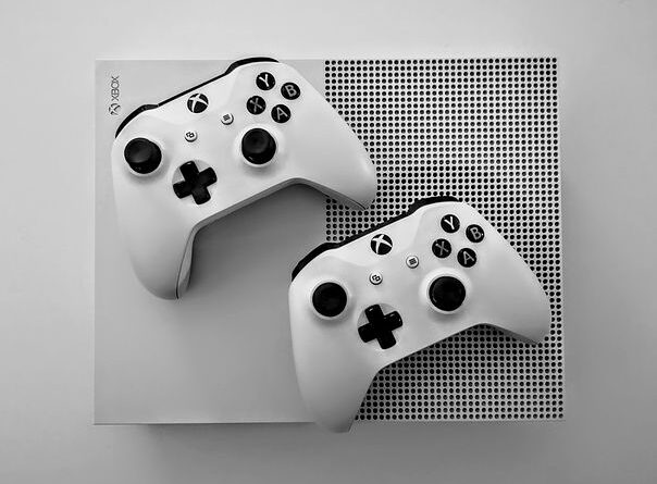 hvide xbox controllers